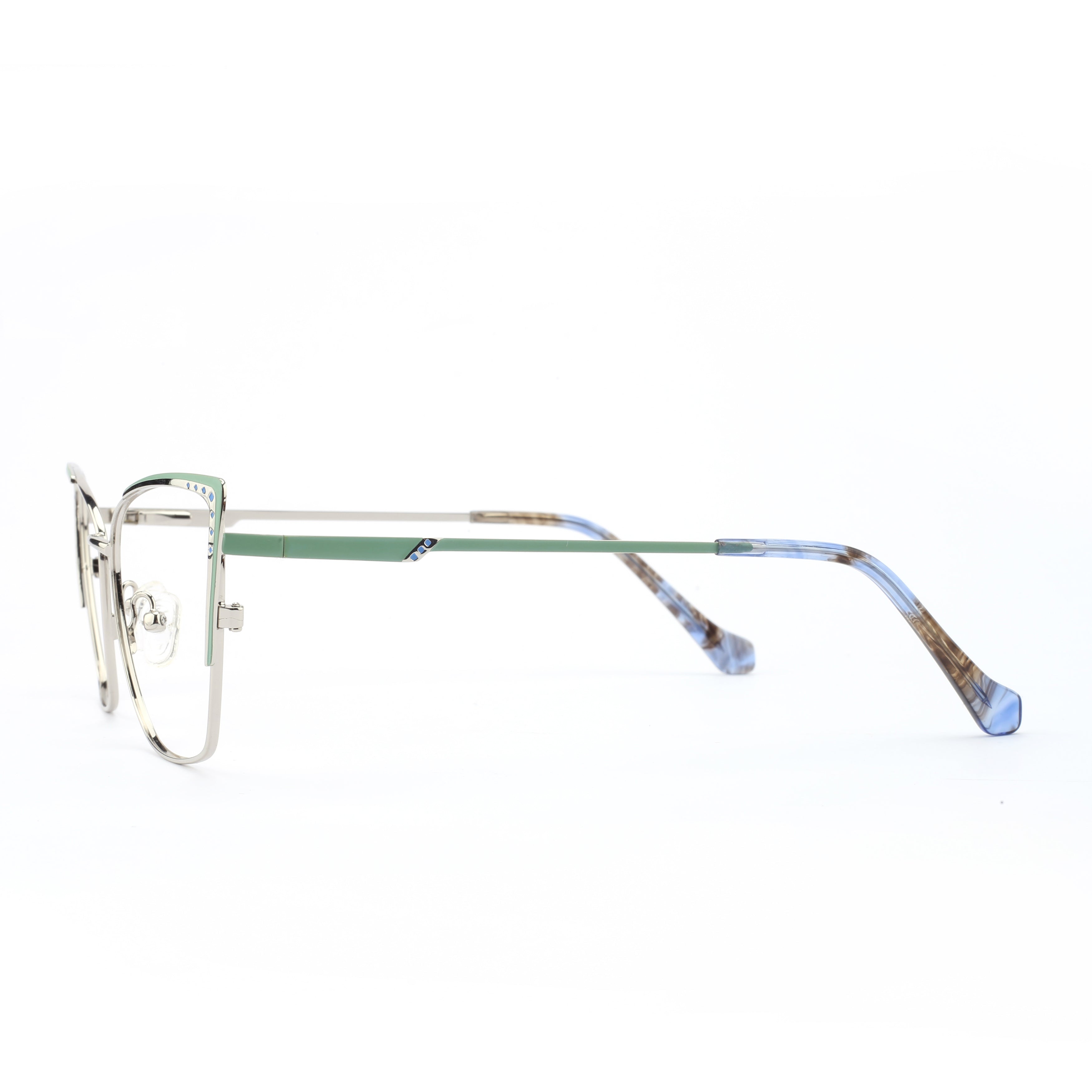 #color_silver with green accent