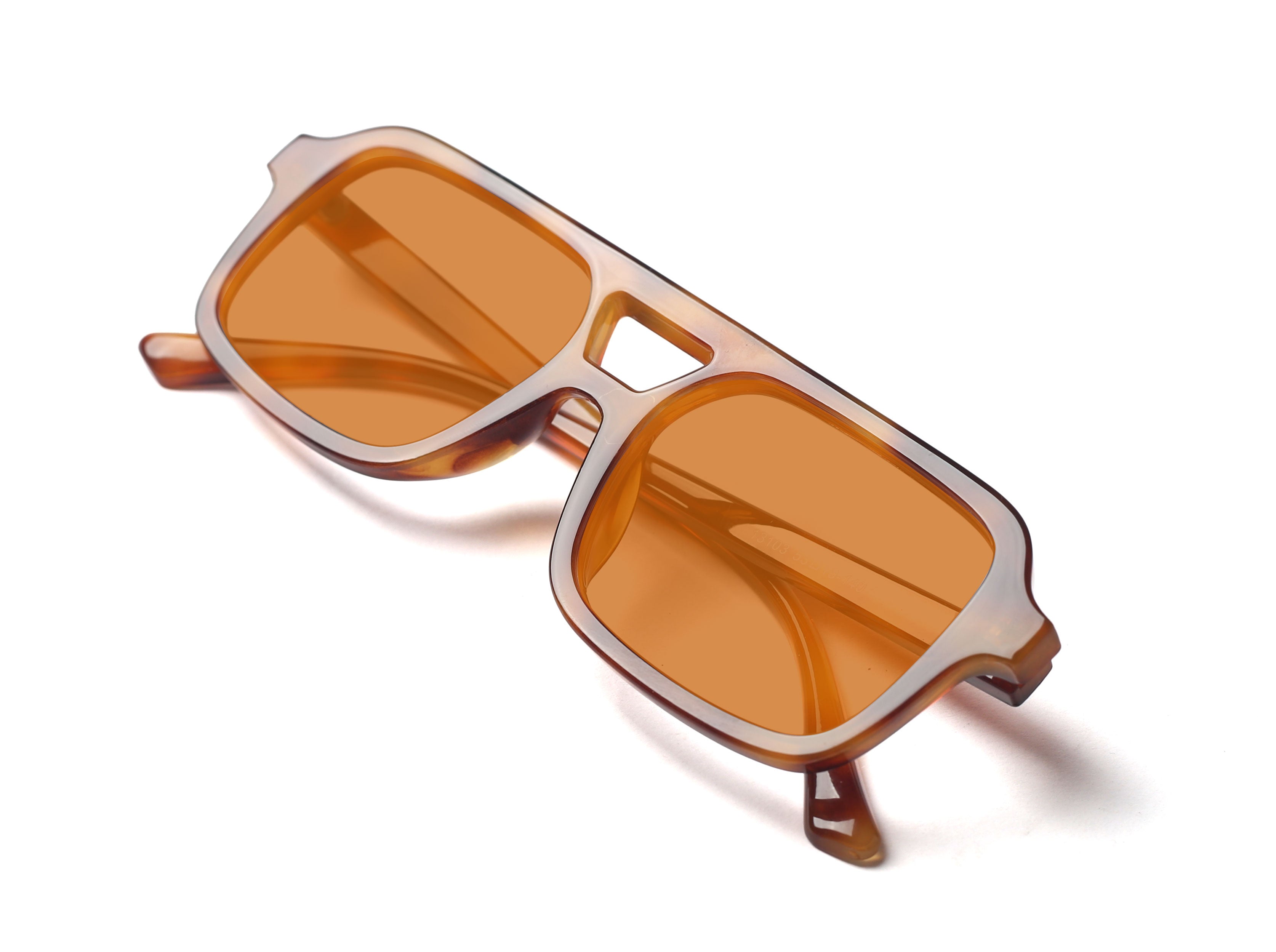 #color_red hawksbill